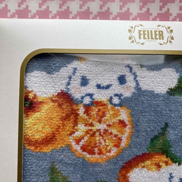 FEILER(フェイラー)のフェイラー  新品　ハンカチ　シナモンロール　ネロリ　 レディースのファッション小物(ハンカチ)の商品写真