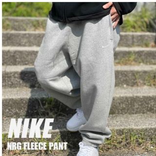 【NIKE】ナイキ★新品未使用　スウェット　L　ブルー　ソロスウォッシュ