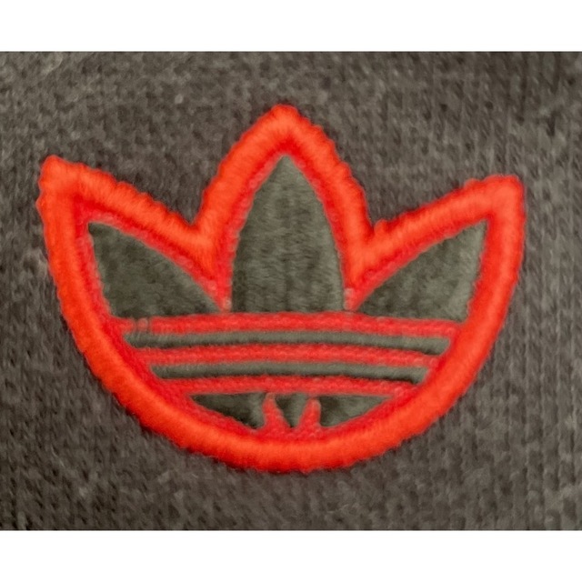 Originals（adidas）(オリジナルス)のアディダス オリジナルス ロゴ スウェット パーカー セットアップ ヴィンテージ メンズのトップス(パーカー)の商品写真