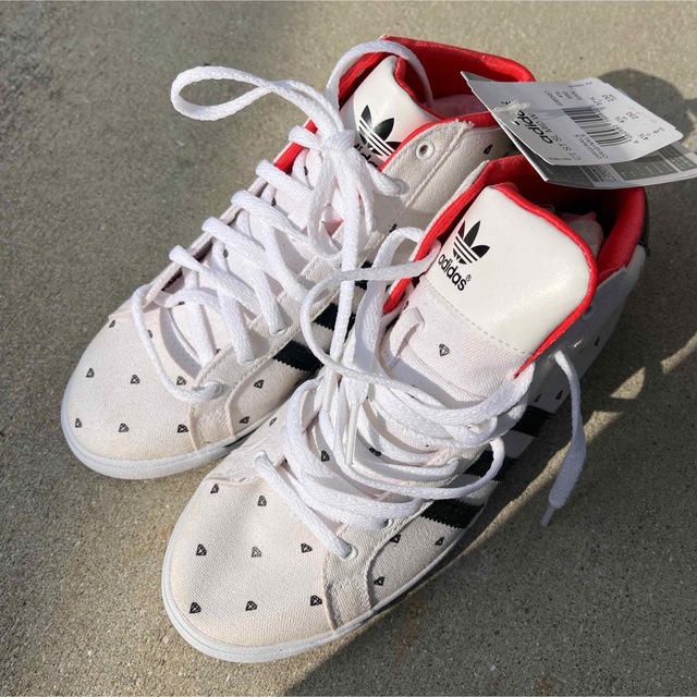 adidas(アディダス)の【早い者勝ち】アディダスオリジナルスCOURT STAR SLIM MID  レディースの靴/シューズ(スニーカー)の商品写真