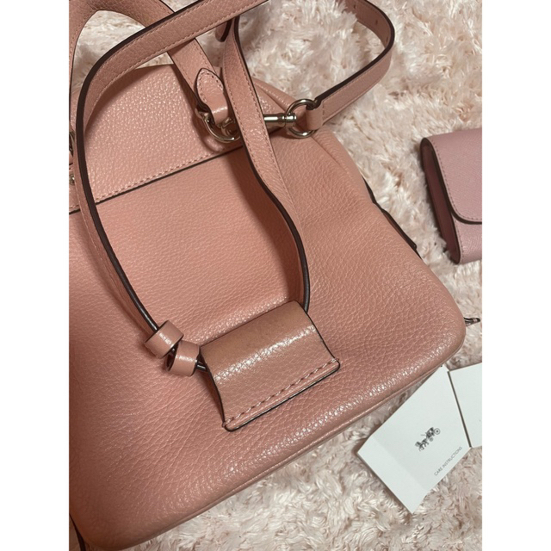 COACH(コーチ)の♡COACH リュック財布セット♡週末お値下げ レディースのバッグ(リュック/バックパック)の商品写真