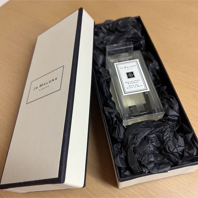 Jo Malone(ジョーマローン)のJo MALONE LONDON イングリッシュ ペアー & フリージア バス コスメ/美容のボディケア(入浴剤/バスソルト)の商品写真