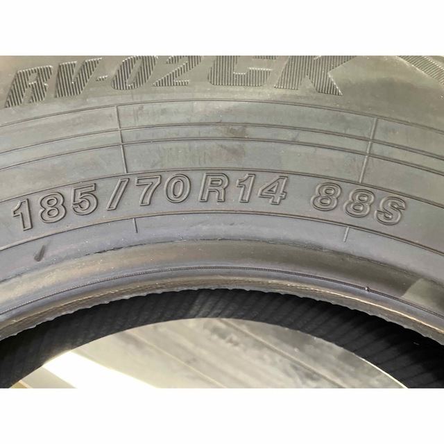 新品‼️国産タイヤ　ヨコハマ　185/70R14 88S