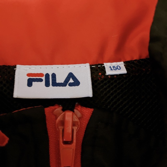 FILA(フィラ)のFILA フィラ ウィンドブレーカー 150cm 黒 ブラック ジャンパー 上着 キッズ/ベビー/マタニティのキッズ服男の子用(90cm~)(ジャケット/上着)の商品写真