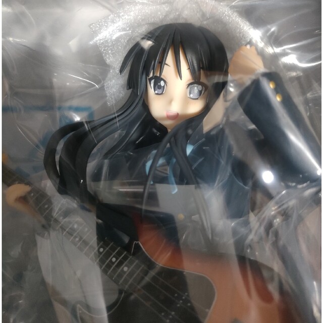 ブランド: アルターけいおん! 秋山 澪 (1/8スケールPVC塗装済み完成品)-