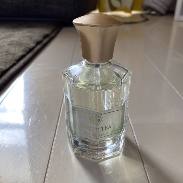 SABON(サボン)のSABON 香水　オードトワレ　ホワイトティー　 コスメ/美容の香水(香水(女性用))の商品写真