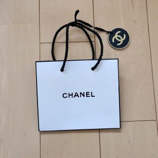 シャネル(CHANEL)のシャネル　チャーム付きショッパー(ショップ袋)