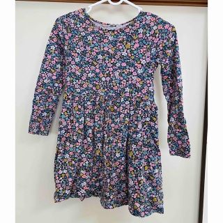 エイチアンドエム(H&M)のH&M　花柄ワンピース👗130(ワンピース)