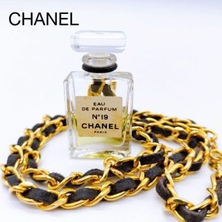 CHANEL シャネル ヴィンテージ No.19パヒューム チェーン ネックレス