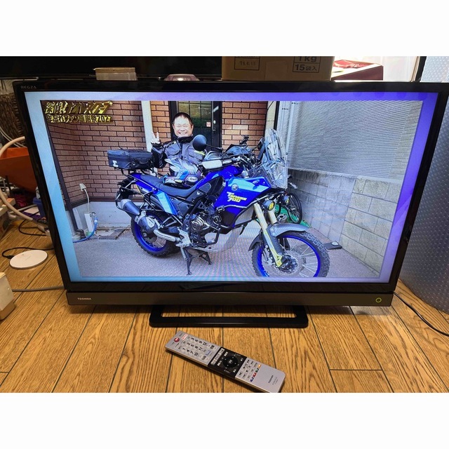 TOSHIBA 東芝 テレビ　32V31 18年 Netflix　32型　極美品