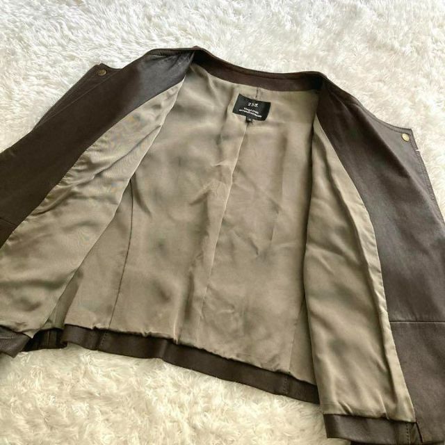 23区(ニジュウサンク)の23区 ダブルレザージャケット やぎ革 ゴートレザー 大きいサイズ 42 XL レディースのジャケット/アウター(ライダースジャケット)の商品写真