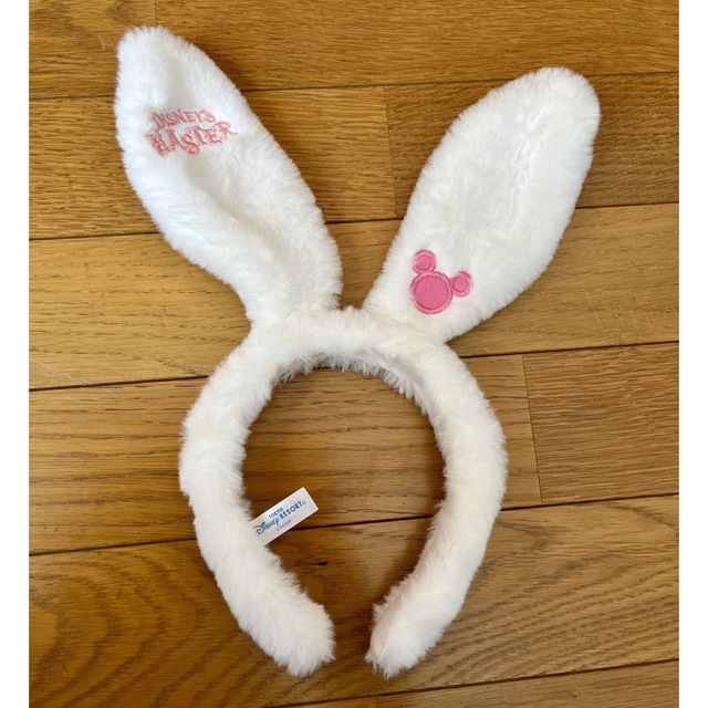 Disney(ディズニー)のディズニーカチューシャ　うさみみ🐰 レディースのヘアアクセサリー(カチューシャ)の商品写真