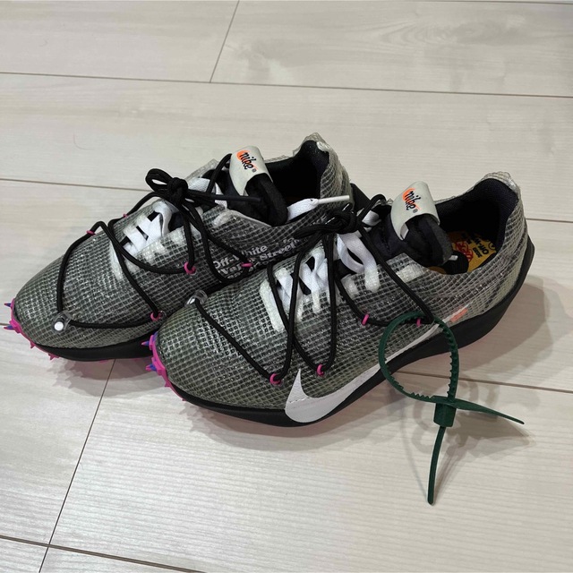 NIKE(ナイキ)のNIKE WS VAPOR STREET / OW   レディースの靴/シューズ(スニーカー)の商品写真