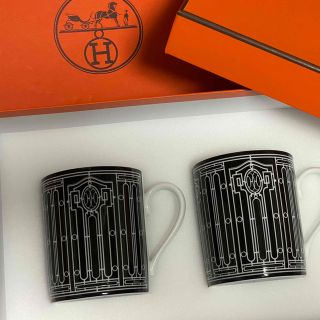 エルメス(HERMES)の【即購入可‼︎】エルメス ペアマグカップ♡ H DECO ブラック(グラス/カップ)