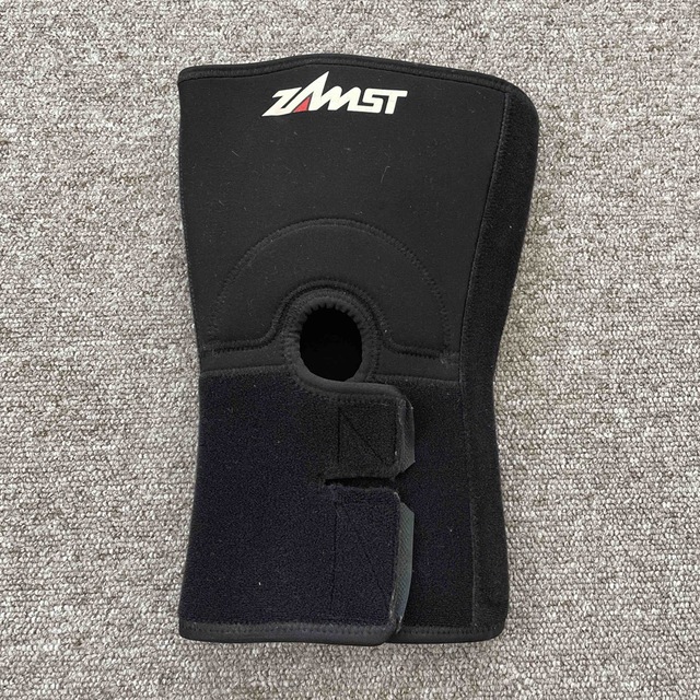 ZAMST(ザムスト)のzamst ヒザ用サポート スポーツ/アウトドアのトレーニング/エクササイズ(トレーニング用品)の商品写真