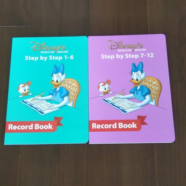 Disney(ディズニー)のRecord Book  Step by Step 1‐6、7‐12 dwe エンタメ/ホビーの本(語学/参考書)の商品写真