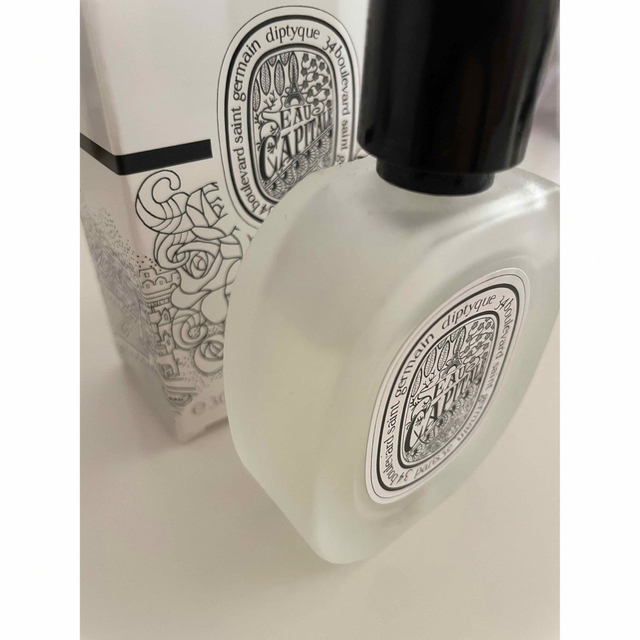 diptyque(ディプティック)のDiptyque ヘアフレグランス　オーキャピタル　30mL コスメ/美容のヘアケア/スタイリング(ヘアウォーター/ヘアミスト)の商品写真