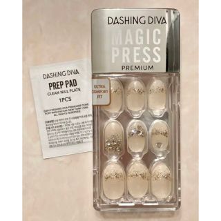 ダッシングディバ(DASHING DIVA)の★新品未使用★ダッシングディバ マジックプレス MJP211PO(つけ爪/ネイルチップ)