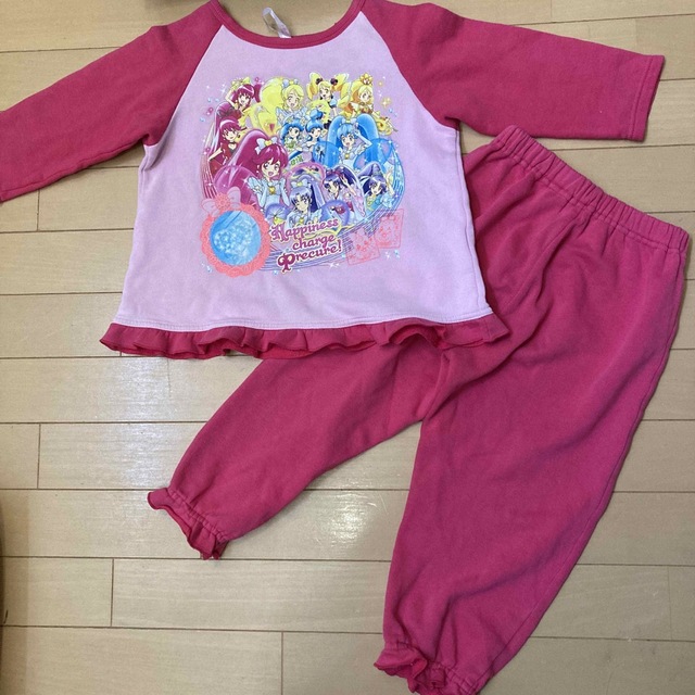 ☆no-no様専用☆プリキュア　光るパジャマ　110㎝ キッズ/ベビー/マタニティのキッズ服女の子用(90cm~)(パジャマ)の商品写真