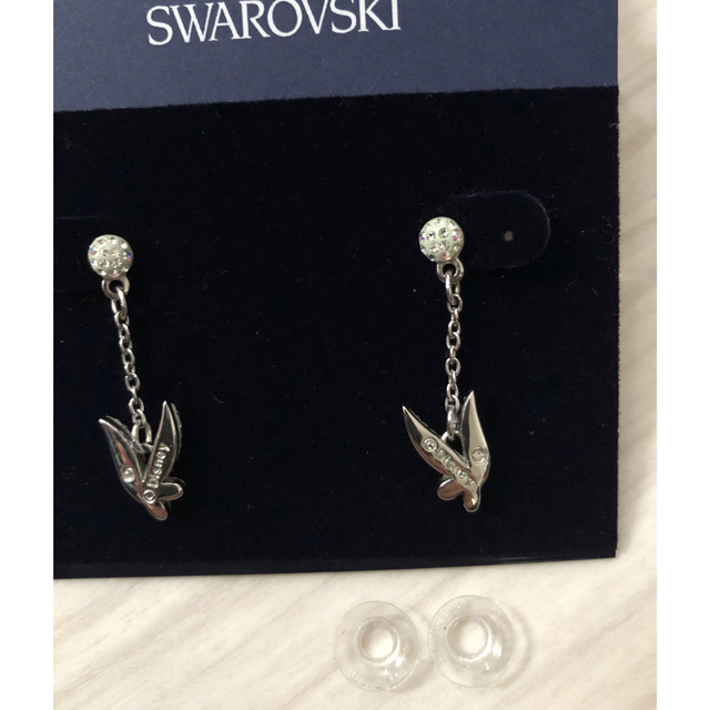 SWAROVSKI - スワロフスキー スワンピアスの通販 by Arianana's shop ...