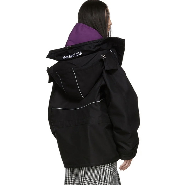 Balenciaga(バレンシアガ)のBalenciaga 18AW C Shaped Swing Parka メンズのジャケット/アウター(マウンテンパーカー)の商品写真