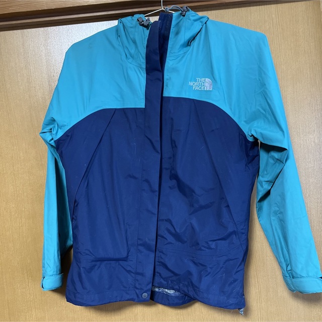 THE NORTH FACE(ザノースフェイス)のお値さげ❣️ノースフェイス　ジャンパー　アウター レディースのジャケット/アウター(ナイロンジャケット)の商品写真