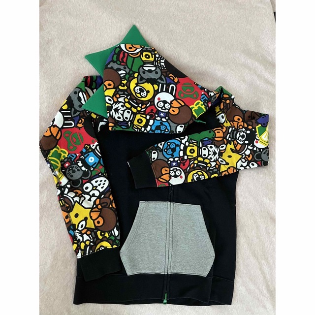 A BATHING APE(アベイシングエイプ)のA BATHING APE パーカー コットン s 恐竜 メンズのトップス(パーカー)の商品写真