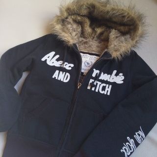 アバクロンビーアンドフィッチ(Abercrombie&Fitch)のアバクロンビー&フィッチ  ボアパーカー  Mサイズ 美品☆(パーカー)