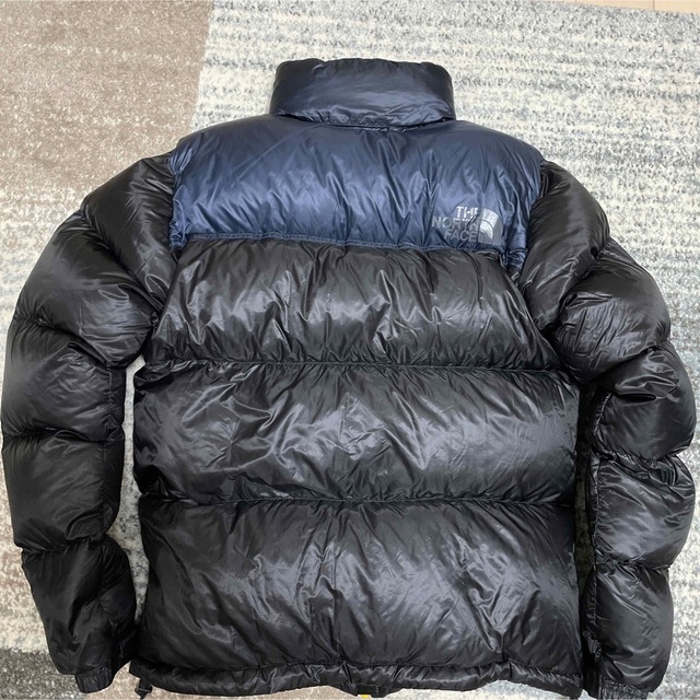 THE NORTH FACE(ザノースフェイス)の【超美品】141customs ヌプシ　ノースフェイス メンズのジャケット/アウター(ダウンジャケット)の商品写真