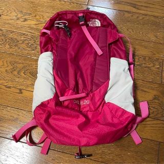 THE NORTH FACE(バッグパック/リュック)のフリマアイテム一覧 THE NORTH FACE(バッグパック/リュック)のフリマアイテム一覧