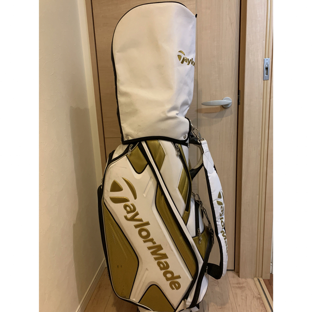 TaylorMade(テーラーメイド)のテーラーメイド　ゴルフバック　白金(中古品) スポーツ/アウトドアのゴルフ(バッグ)の商品写真