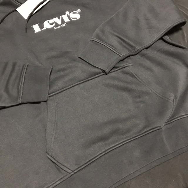 Levi's(リーバイス)の◎XL◎新品正規品◎リーバイス◎パーカー◎送料込 メンズのトップス(パーカー)の商品写真