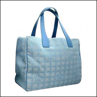 CHANEL(バッグ ・ ブルー・ネイビー/青色系)のフリマアイテム一覧 CHANEL(バッグ ・ ブルー・ネイビー/青色系)のフリマアイテム一覧
