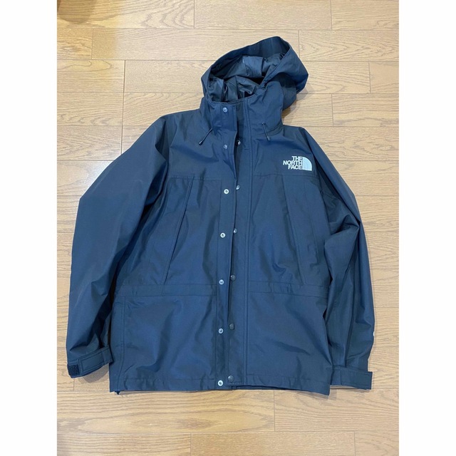 THE NORTH FACE(ザノースフェイス)のノースフェイス マウンテンライトジャケット メンズL 使用少 ブラック メンズのジャケット/アウター(マウンテンパーカー)の商品写真