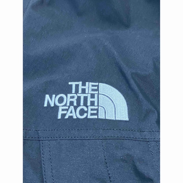 THE NORTH FACE(ザノースフェイス)のノースフェイス マウンテンライトジャケット メンズL 使用少 ブラック メンズのジャケット/アウター(マウンテンパーカー)の商品写真