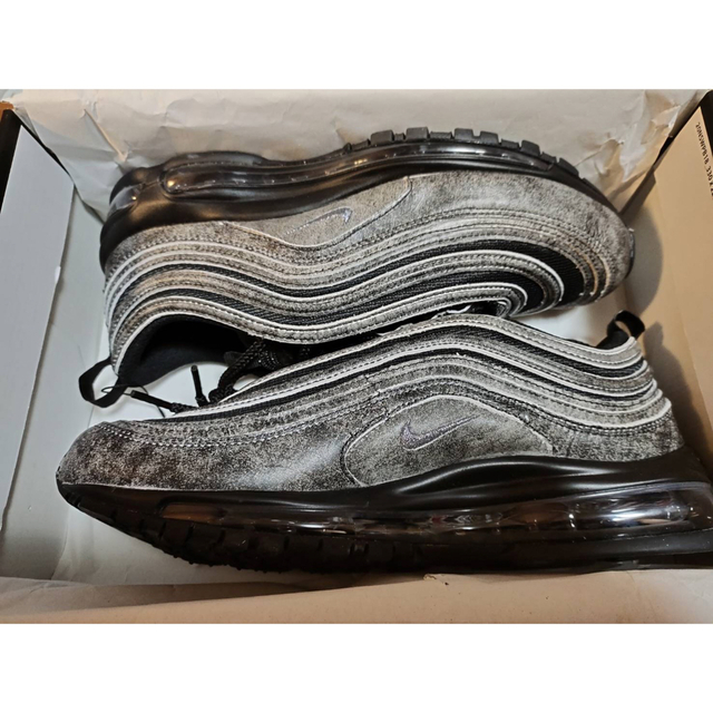 NIKE(ナイキ)の新品　COMME DES GARÇONS × NIKE AIR MAX 97 メンズの靴/シューズ(スニーカー)の商品写真