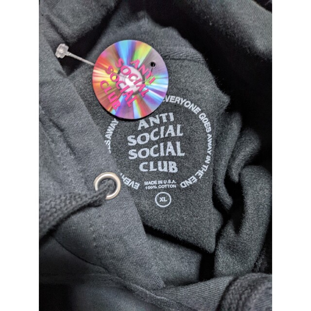 ANTI SOCIAL SOCIAL CLUB(アンチソーシャルソーシャルクラブ)のアンチソーシャルソーシャルクラブ　フラグメント　パーカー　XL　アンチ assc メンズのトップス(パーカー)の商品写真