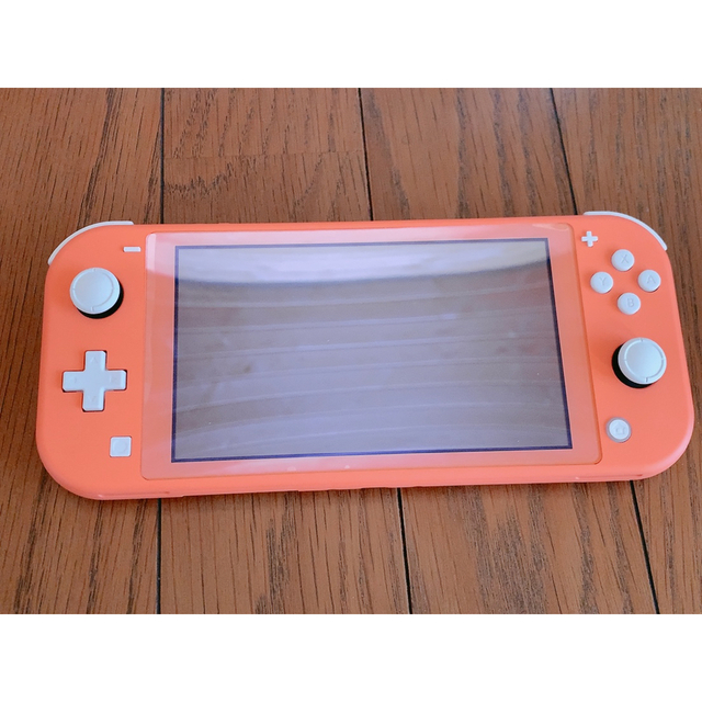 Nintendo switch lite 1