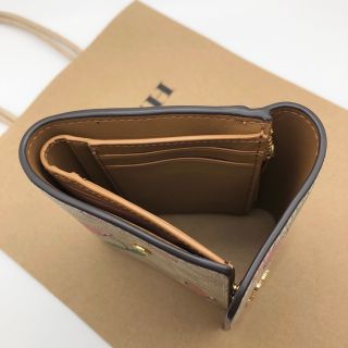 COACH - 【COACH☆新作】スモール トライフォールド☆シグネチャー