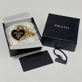 プラダ ハートの通販 400点以上 | PRADAを買うならラクマ