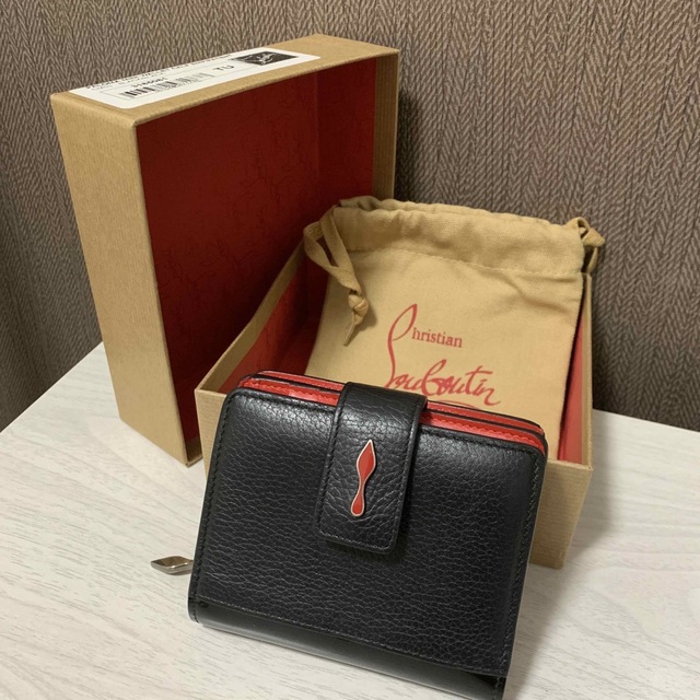 最終値下げ Christian Louboutin 折りたたみ財布 - www.sorbillomenu.com