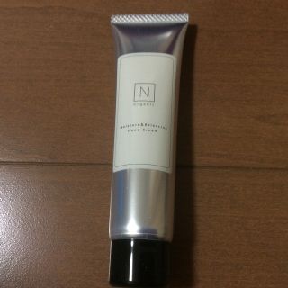 エヌオーガニック(N organic)の【新品】Nオーガニック モイスチュア&バランシング ハンドクリーム(ハンドクリーム)