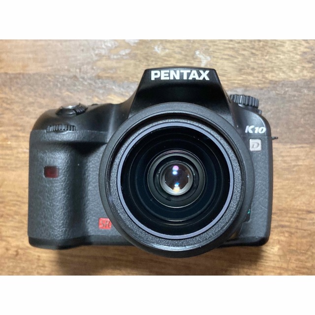 PENTAX(ペンタックス)の【美品】ペンタックス　K10D レンズ付き！バッテリー新品同様品 スマホ/家電/カメラのカメラ(デジタル一眼)の商品写真