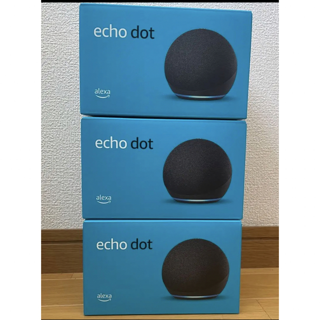 Echo Dot (エコードット)第4世代 チャコール　3台 スマホ/家電/カメラのオーディオ機器(スピーカー)の商品写真