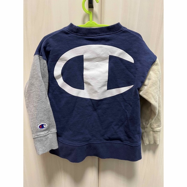 Champion(チャンピオン)のチャンピオン トレーナー キッズ/ベビー/マタニティのキッズ服男の子用(90cm~)(ニット)の商品写真