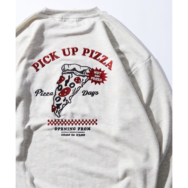 FREAK'S STORE(フリークスストア)のWEB限定 ビッグシルエット バック刺繍 クルーネックスウェット/PIZZA メンズのトップス(スウェット)の商品写真