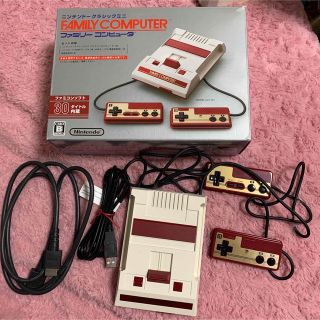 ファミリーコンピュータ(ファミリーコンピュータ)のファミリーコンピュータクラシックミニ(家庭用ゲーム機本体)