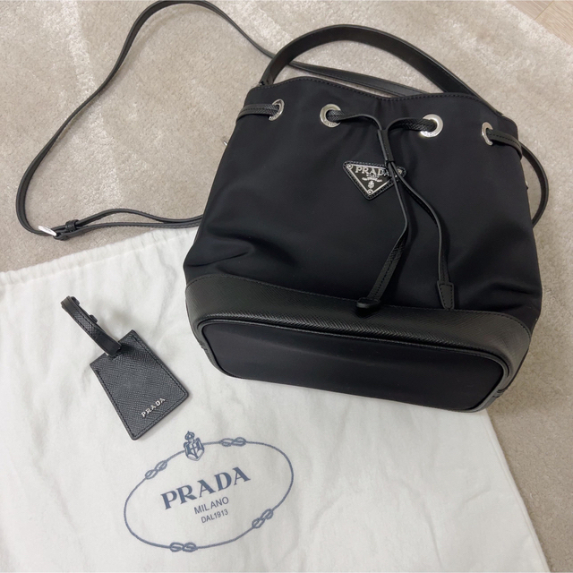 PRADA プラダ ショルダーバッグ ポシェット ハンドバッグ