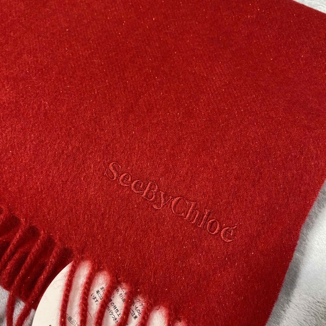 SEE BY CHLOE(シーバイクロエ)の新品未使用　シーバイクロエ　seebychloe 赤　ラメ　ストール　マフラー レディースのファッション小物(マフラー/ショール)の商品写真