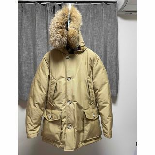 ウールリッチ(WOOLRICH)のウールリッチ　アークティックパーカー　WOOLRICH  ベージュ　カナダ製(ダウンジャケット)